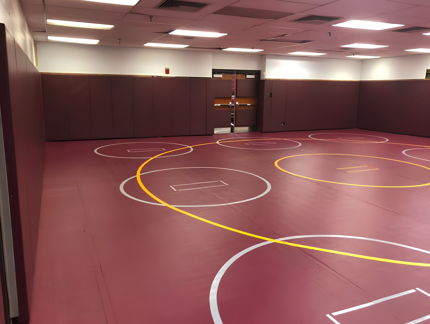 30' x 30' x 1 3/8" ROLL-UP WRESTLING MAT