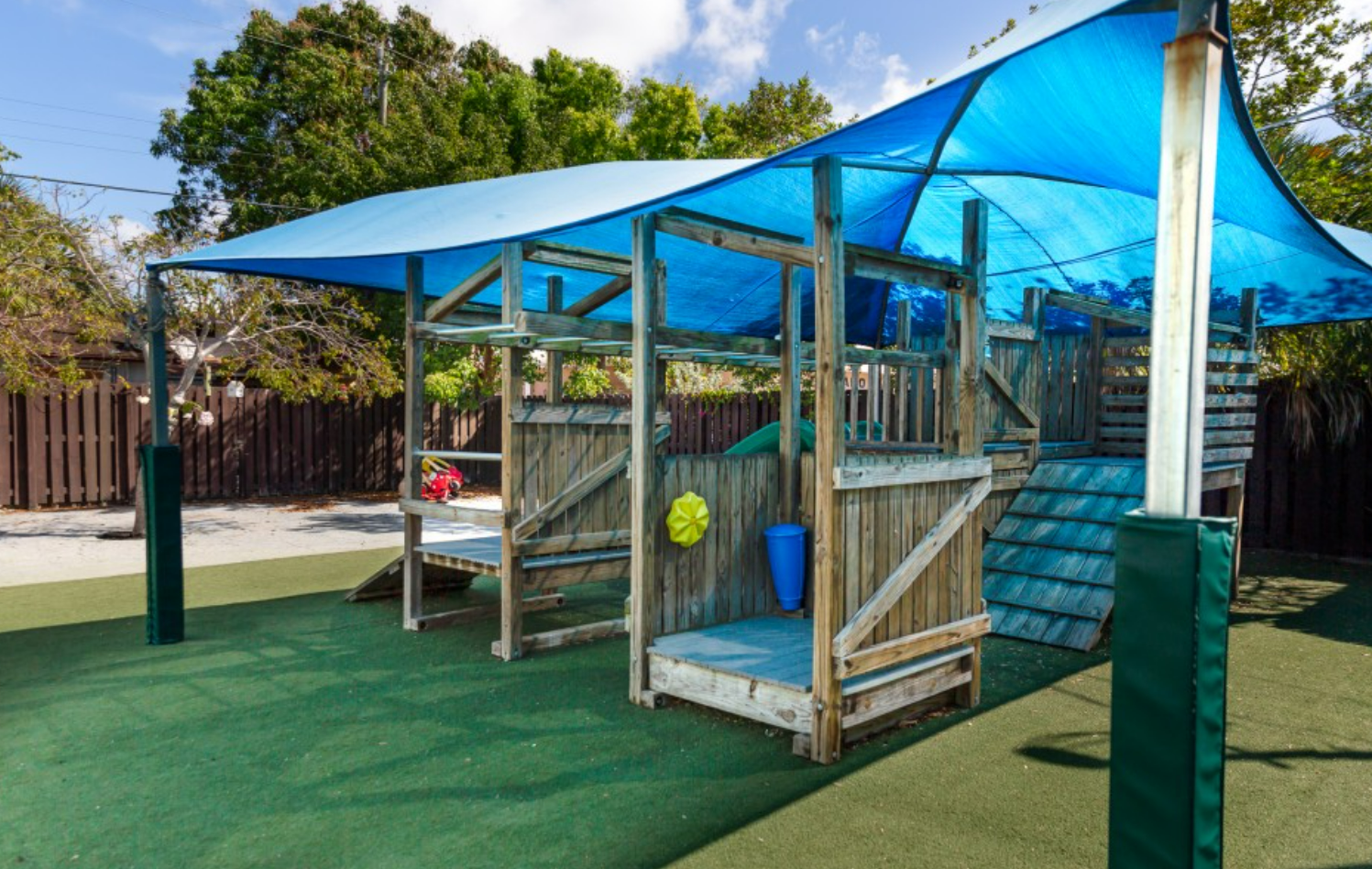 4' TALL FOUR SIDED COLUMN PAD, 9" SIDE WIDTH