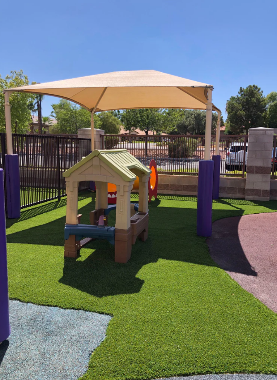 4' TALL POLE PAD, 2" DIAMETER FLAP CLOSURE ATTACHED