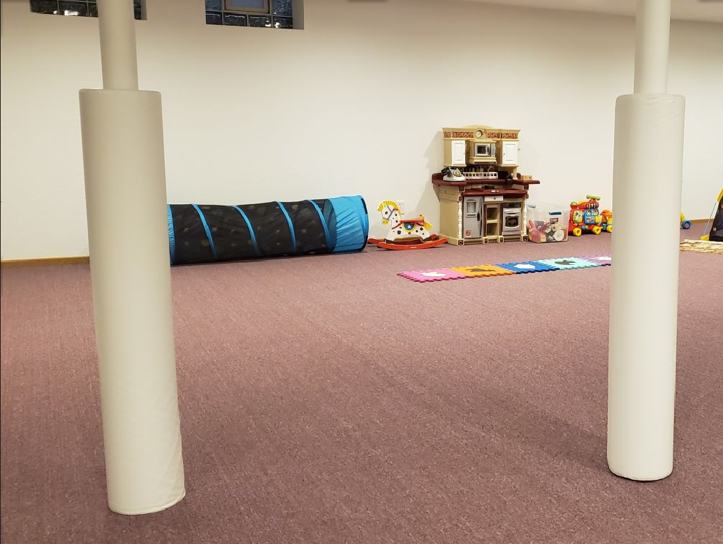 4' TALL POLE PAD, 6" DIAMETER FLAP CLOSURE ATTACHED