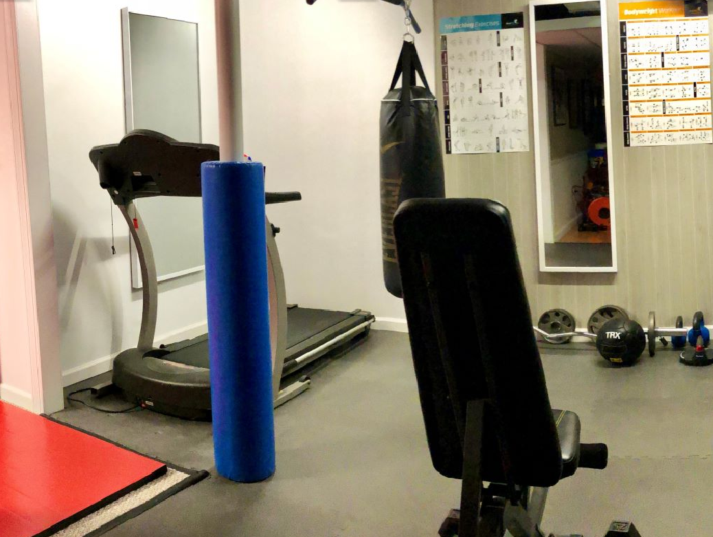 4' TALL POLE PAD, 6" DIAMETER FLAP CLOSURE ATTACHED