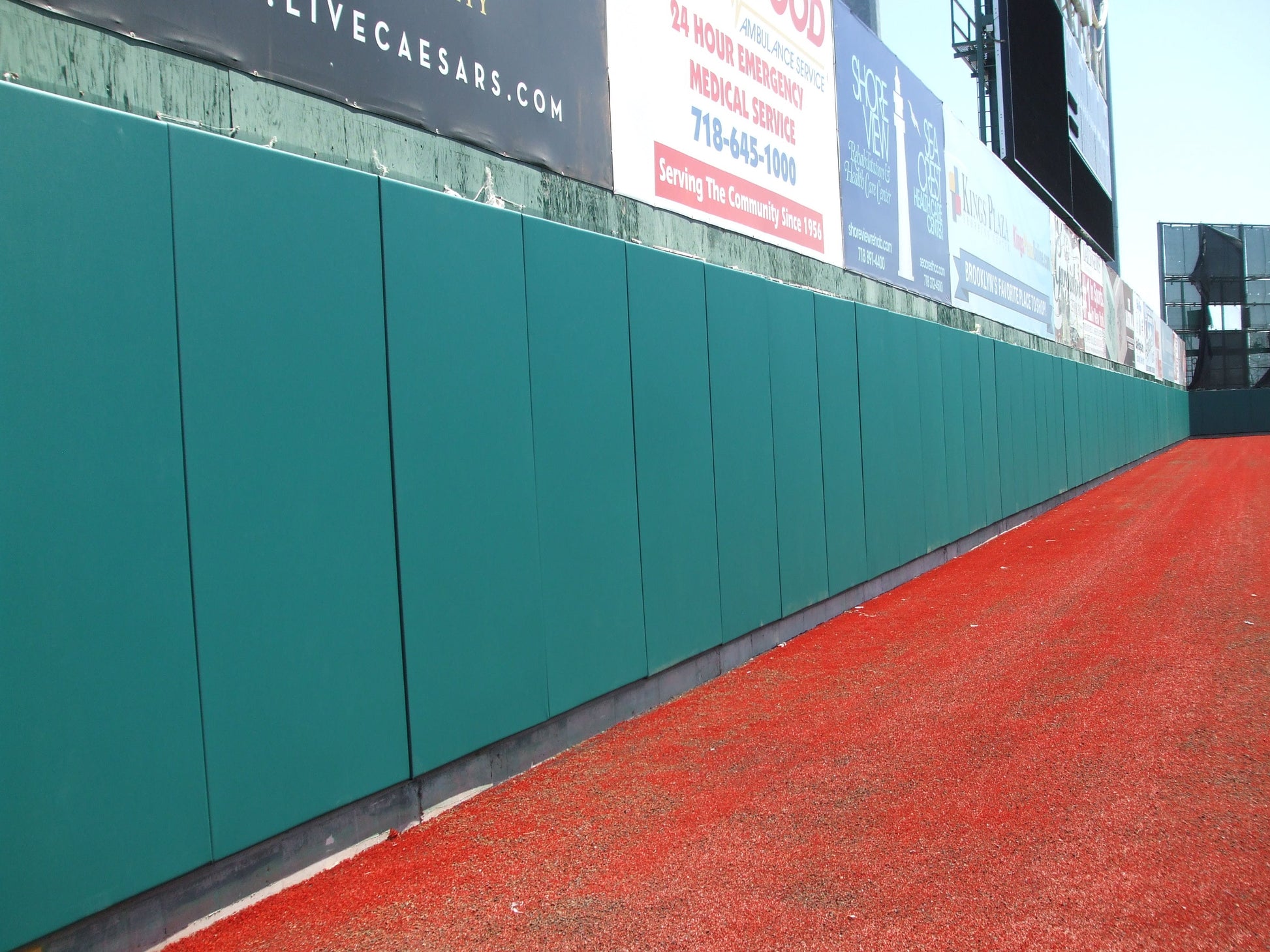 PROFESSIONAL QUALITY BASEBALL STADIUM OUTFIELD 3" THICK OUTDOOR WOOD BACKED PANELS