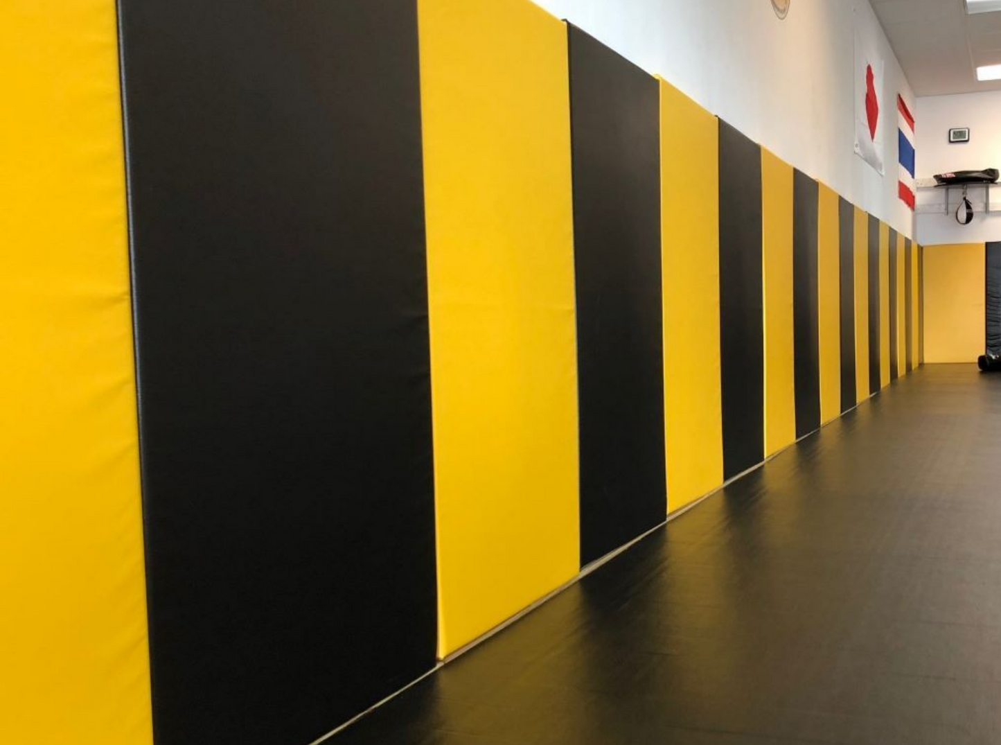 EASY STICK WALL PADS - 6' TALL X 2' WIDE